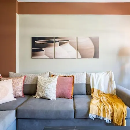 Oracle 2-bedroom In * Larnaca